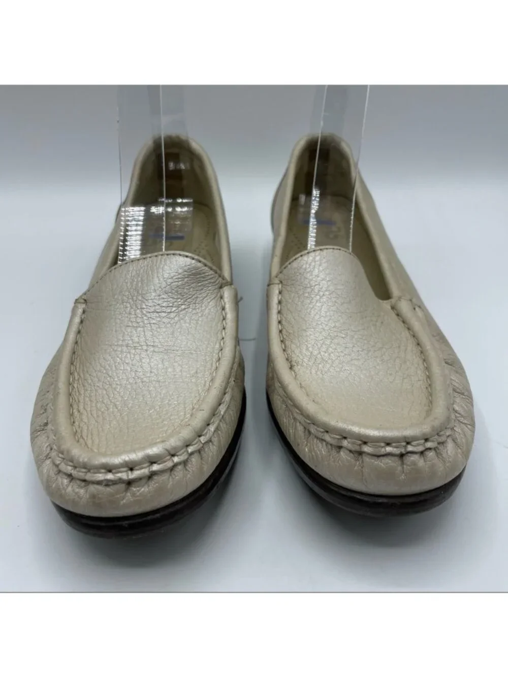 SAS Simplify Loafers Gold Lusso Leather Comfort Slip On 7.5 Narrow